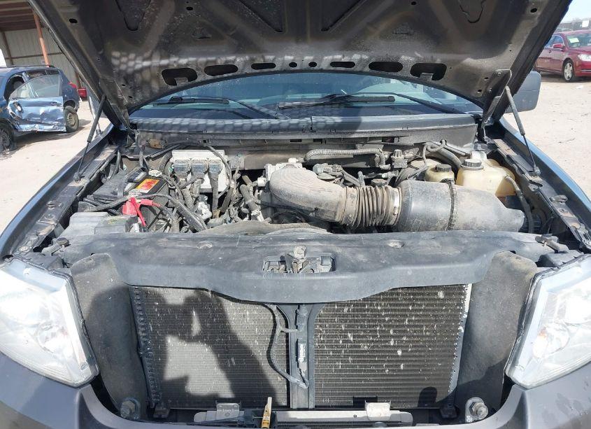 Photo 10 of 2004 Ford F-150 STX/XL/XLT (VIN 1FTRX12W24NC31324)