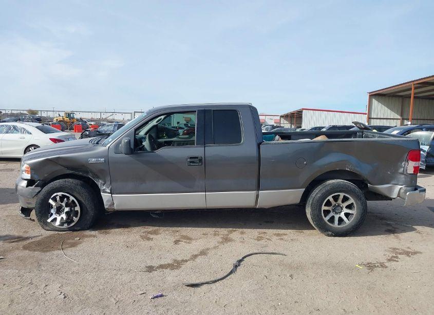 Photo 14 of 2004 Ford F-150 STX/XL/XLT (VIN 1FTRX12W24NC31324)