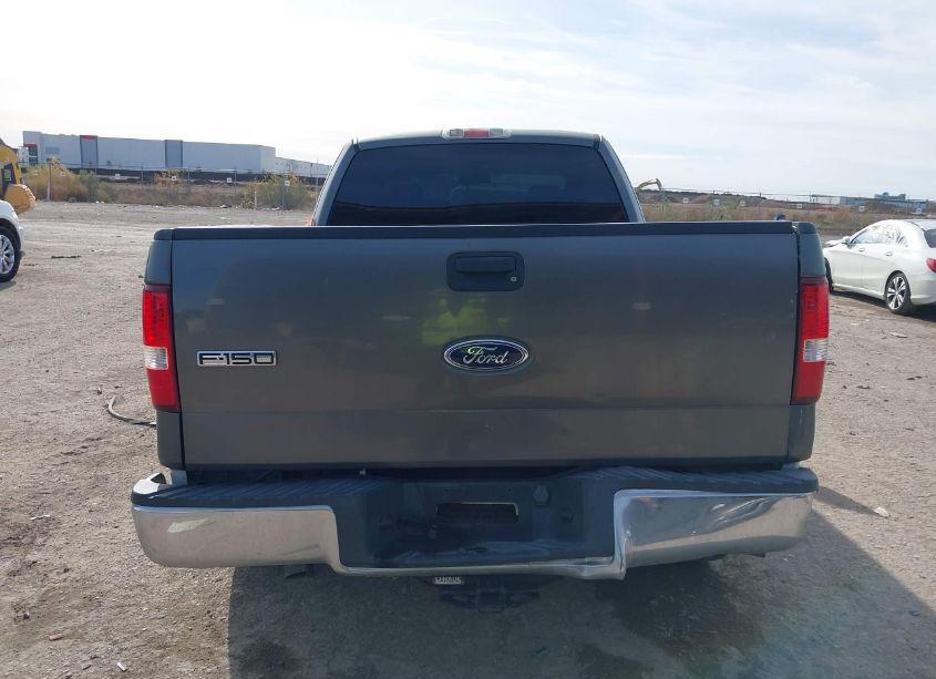 Photo 16 of 2004 Ford F-150 STX/XL/XLT (VIN 1FTRX12W24NC31324)