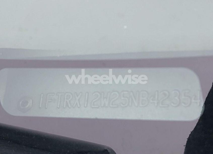 Photo 18 of 2005 Ford F-150 STX/XL/XLT (VIN 1FTRX12W25NB42354)