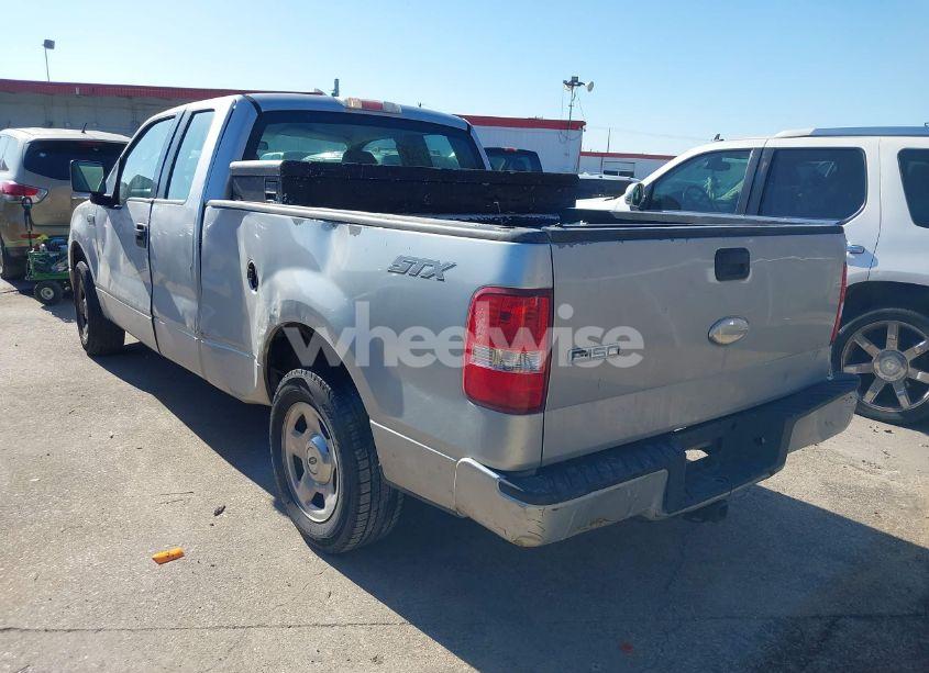 Photo 3 of 2006 Ford F-150 STX/XL/XLT (VIN 1FTRX12W26FA10366)