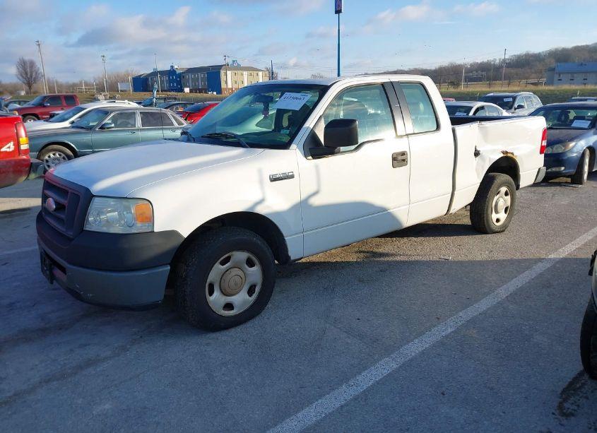 Photo 2 of 2006 Ford F-150 STX/XL/XLT (VIN 1FTRX12W26FA35493)