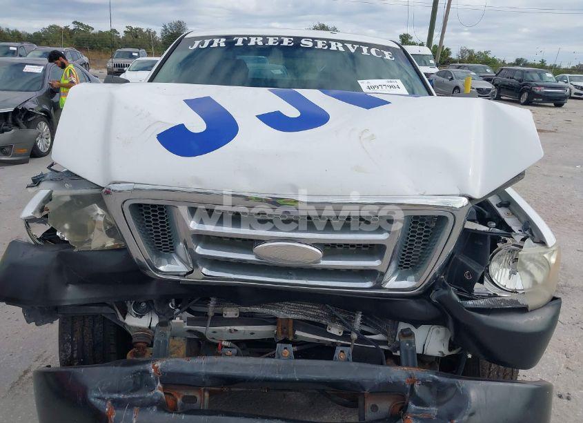 Photo 13 of 2006 Ford F-150 STX/XL/XLT (VIN 1FTRX12W26NA16898)