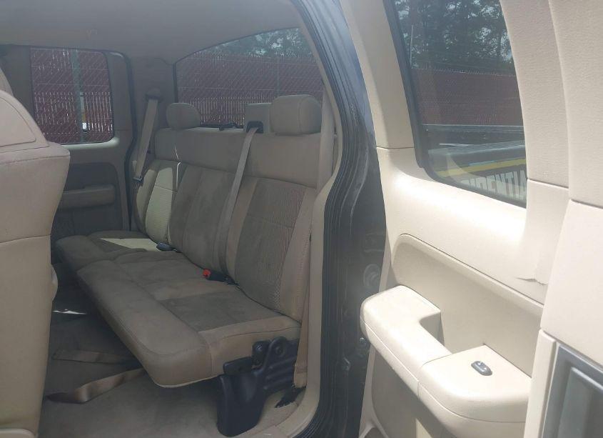 Photo 8 of 2006 Ford F-150 STX/XL/XLT (VIN 1FTRX12W26NA45186)