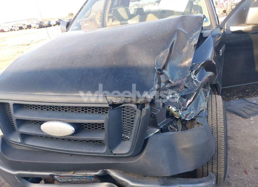 Photo 6 of 2006 Ford F-150 STX/XL/XLT (VIN 1FTRX12W26NB80068)