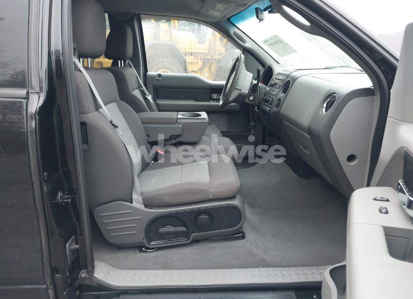 Photo 5 of 2004 Ford F-150 STX/XL/XLT (VIN 1FTRX12W34NB55015)