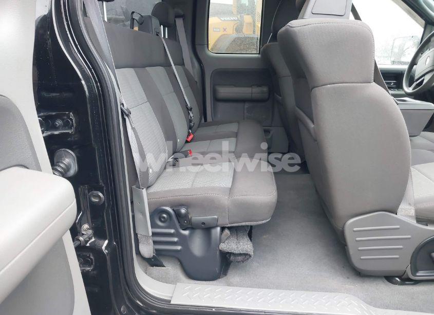 Photo 8 of 2004 Ford F-150 STX/XL/XLT (VIN 1FTRX12W34NB55015)