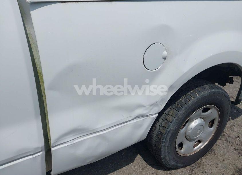 Photo 6 of 2005 Ford F-150 STX/XL/XLT (VIN 1FTRX12W35FA41964)