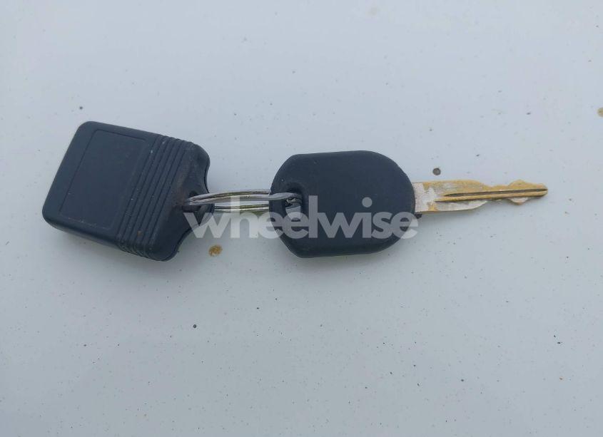 Photo 11 of 2005 Ford F-150 STX/XL/XLT (VIN 1FTRX12W35NA11708)