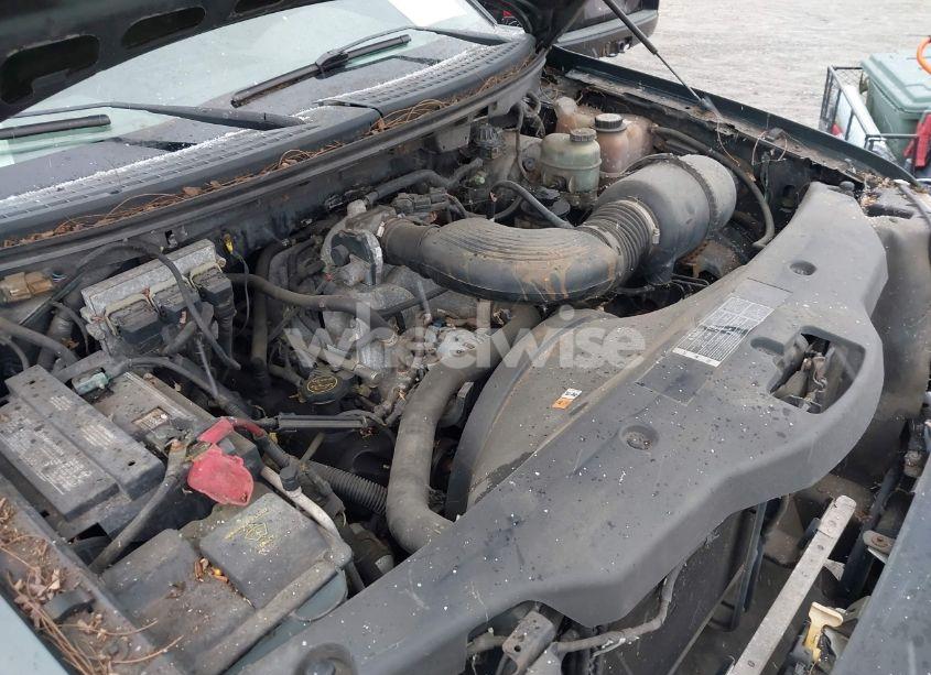 Photo 10 of 2005 Ford F-150 STX/XL/XLT (VIN 1FTRX12W35NA61928)