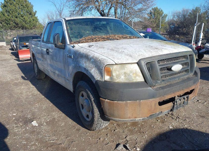 2007 Ford F-150 STX/XL/XLT (VIN 1FTRX12W37FA49047) main photo
