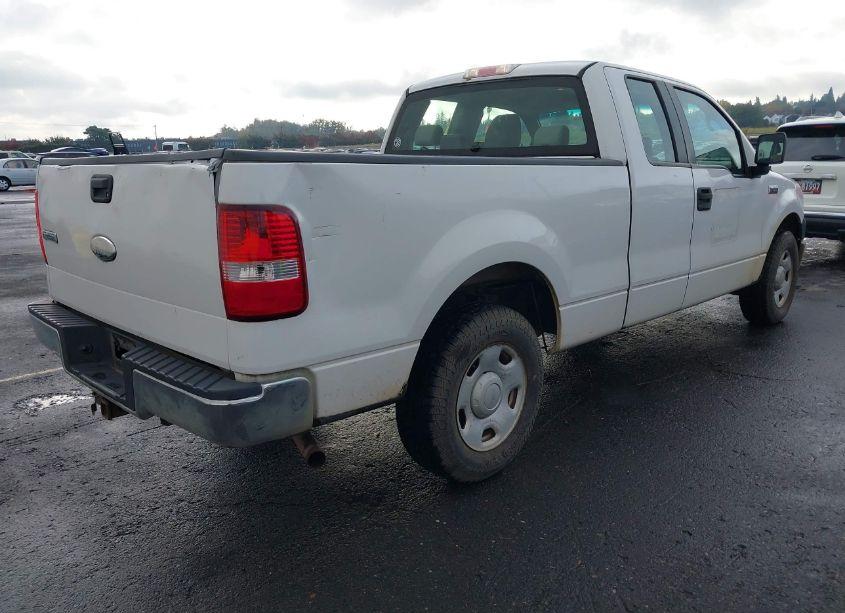 Photo 4 of 2007 Ford F-150 STX/XL/XLT (VIN 1FTRX12W37FB53117)