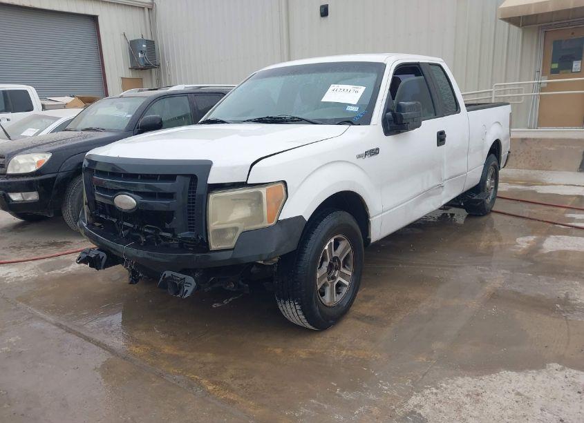 Photo 2 of 2009 Ford F-150 STX/XL (VIN 1FTRX12W39KA40004)