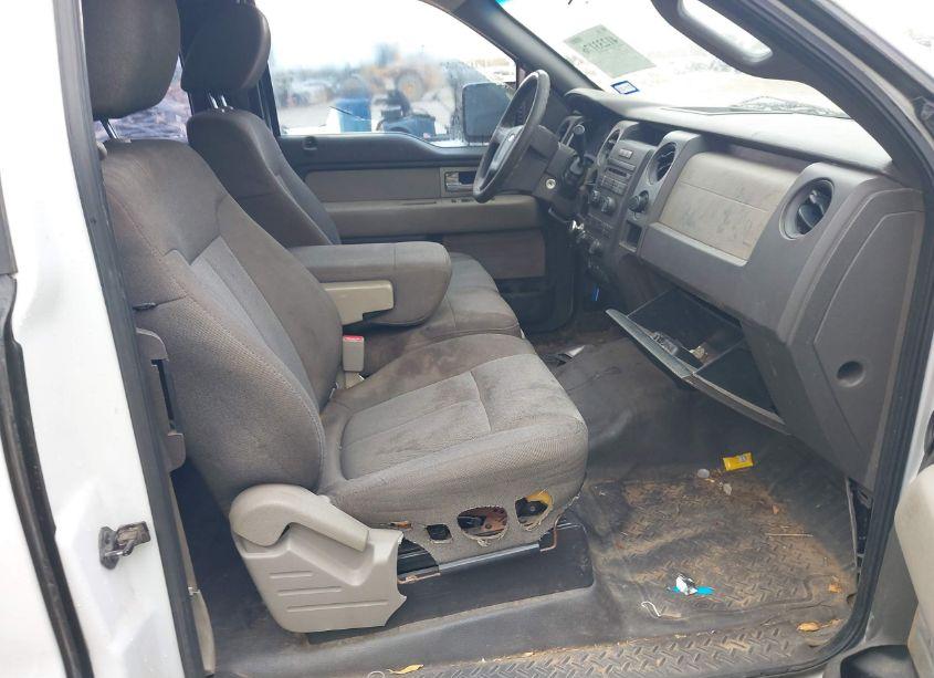 Photo 5 of 2009 Ford F-150 STX/XL (VIN 1FTRX12W39KA40004)