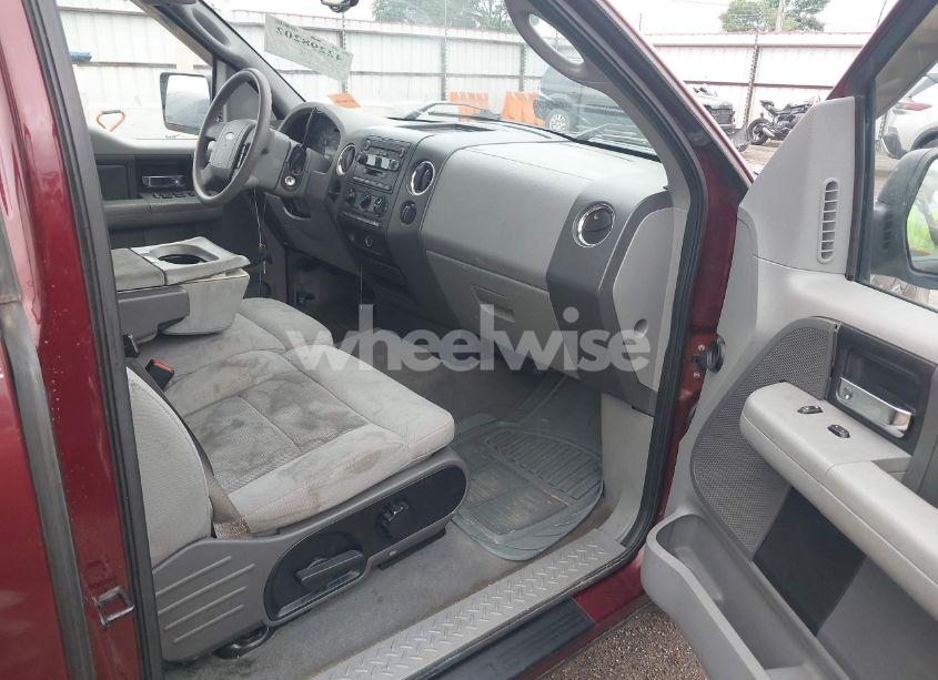 Photo 5 of 2004 Ford F-150 STX/XL/XLT (VIN 1FTRX12W44NA76582)