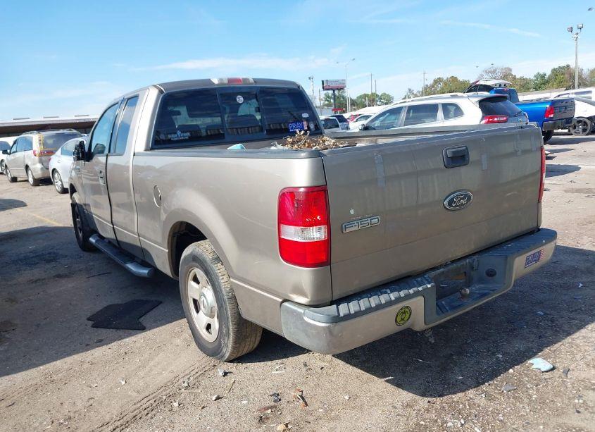 Photo 3 of 2004 Ford F-150 STX/XL/XLT (VIN 1FTRX12W44NA77313)