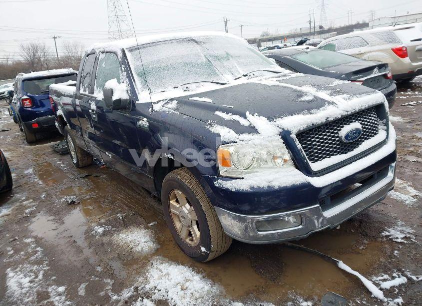 2004 Ford F-150 STX/XL/XLT (VIN 1FTRX12W44NA84522) main photo