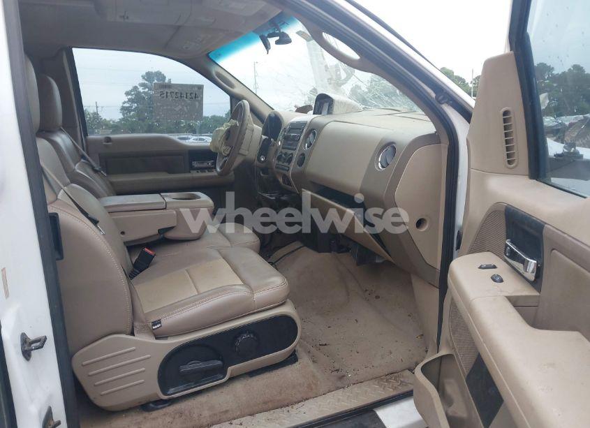 Photo 5 of 2004 Ford F-150 STX/XL/XLT (VIN 1FTRX12W44NC43457)