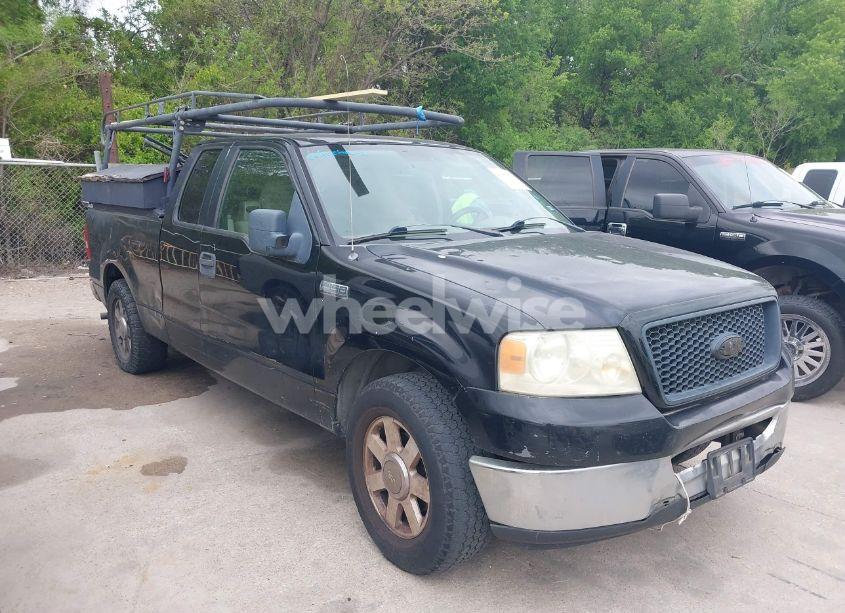 2006 Ford F-150 STX/XL/XLT (VIN 1FTRX12W46KC45214) main photo