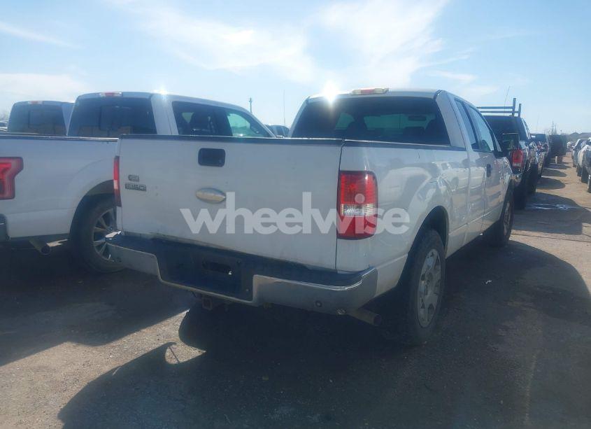 Photo 4 of 2007 Ford F-150 STX/XL/XLT (VIN 1FTRX12W47FA66035)