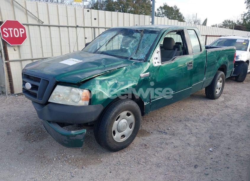 Photo 2 of 2007 Ford F-150 STX/XL/XLT (VIN 1FTRX12W47FB55653)