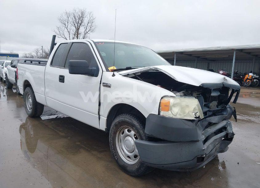 2008 Ford F-150 FX2/STX/XL/XLT (VIN 1FTRX12W48KD25518) main photo