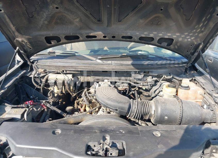 Photo 10 of 2005 Ford F-150 STX/XL/XLT (VIN 1FTRX12W55FA37334)