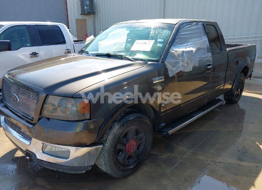 Photo 2 of 2005 Ford F-150 STX/XL/XLT (VIN 1FTRX12W55FA37334)