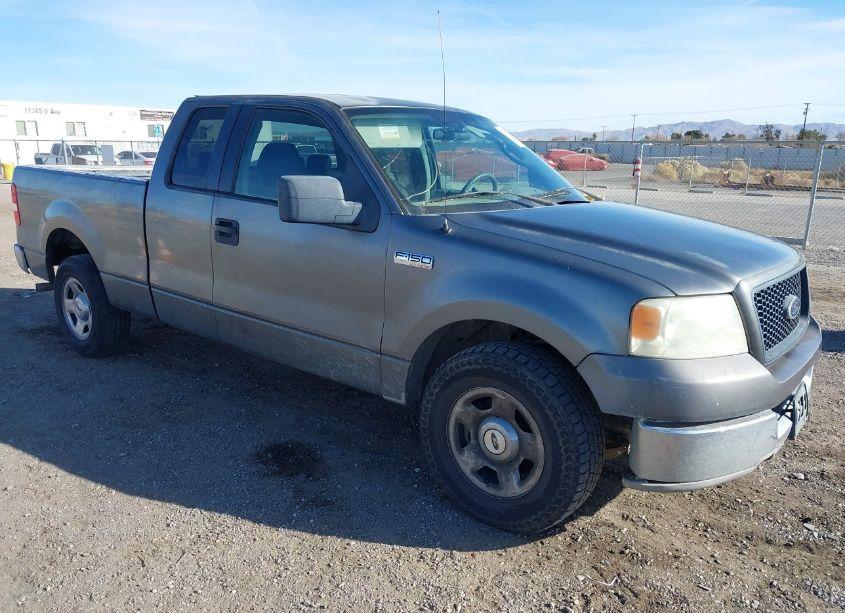 2005 Ford F-150 STX/XL/XLT (VIN 1FTRX12W55NA59839) main photo
