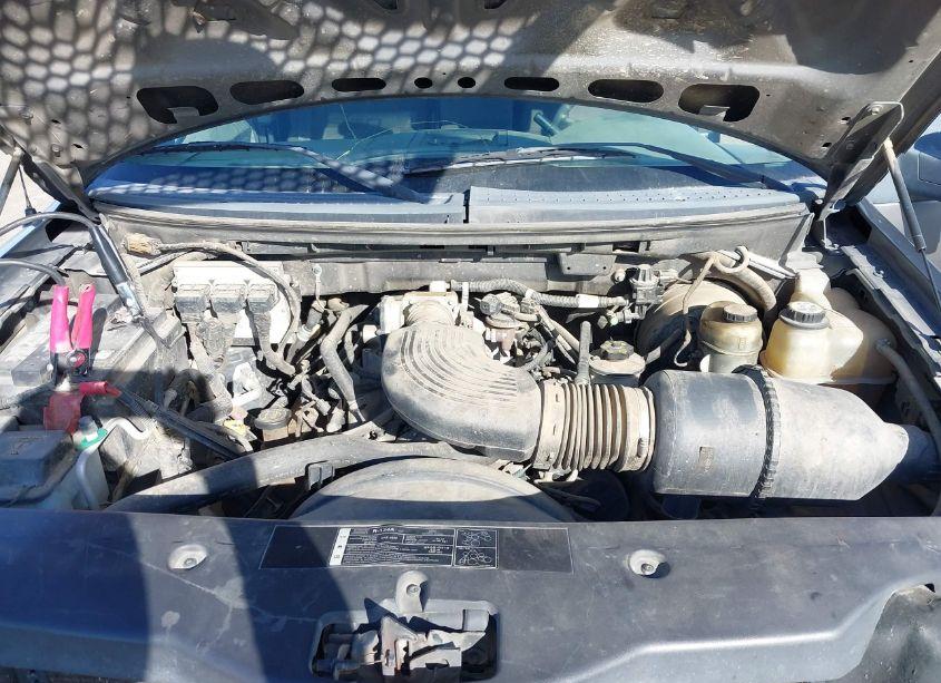 Photo 10 of 2005 Ford F-150 STX/XL/XLT (VIN 1FTRX12W55NA59839)