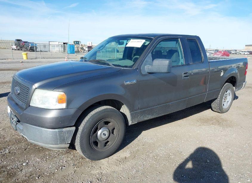 Photo 2 of 2005 Ford F-150 STX/XL/XLT (VIN 1FTRX12W55NA59839)