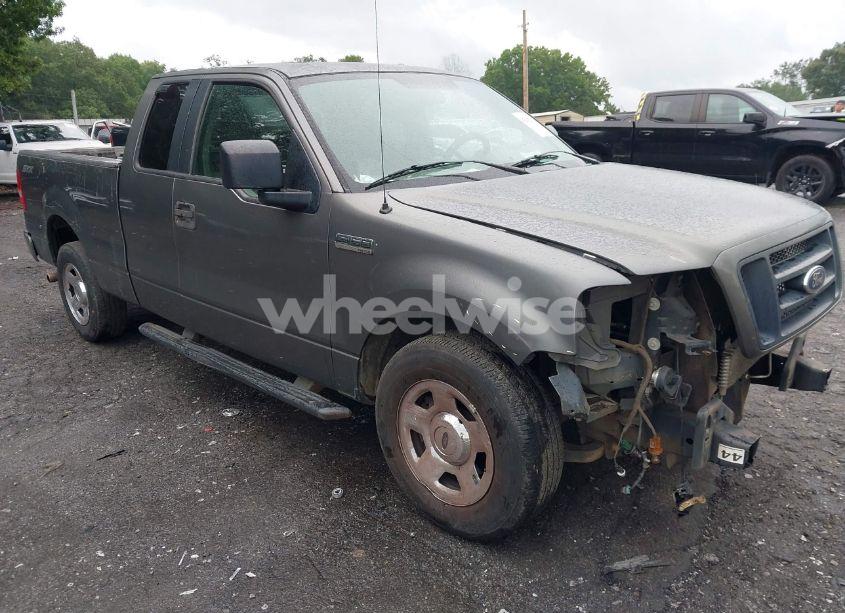 2005 Ford F-150 STX/XL/XLT (VIN 1FTRX12W55NA78861) main photo