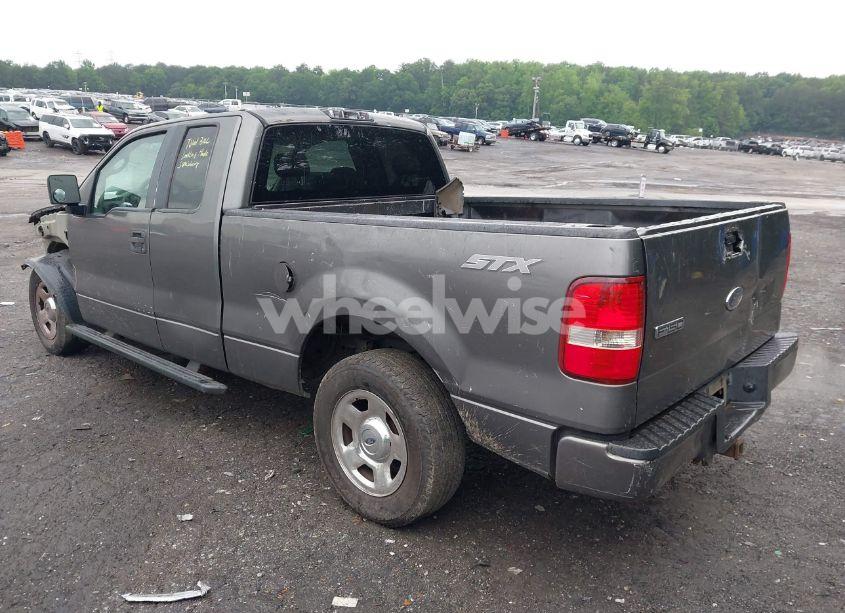 Photo 3 of 2005 Ford F-150 STX/XL/XLT (VIN 1FTRX12W55NA78861)