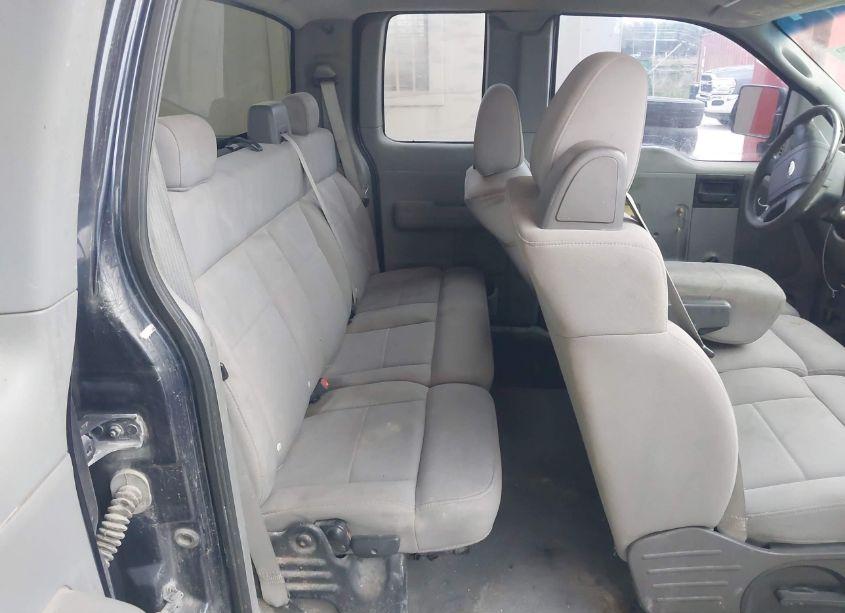 Photo 8 of 2006 Ford F-150 STX/XL/XLT (VIN 1FTRX12W56NA28852)