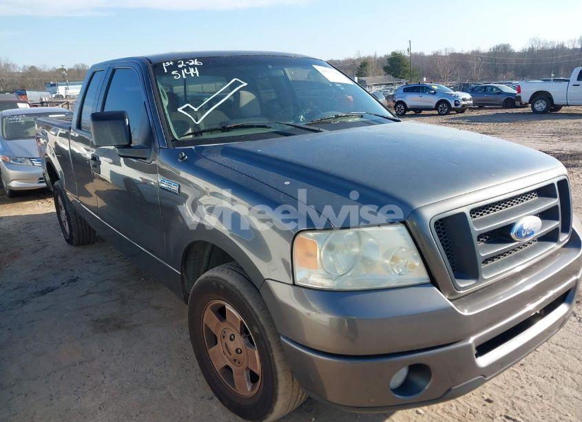 2006 Ford F-150 STX/XL/XLT (VIN 1FTRX12W56NB02612) main photo