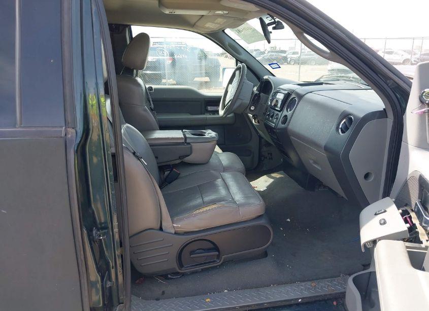 Photo 5 of 2006 Ford F-150 STX/XL/XLT (VIN 1FTRX12W56NB07292)