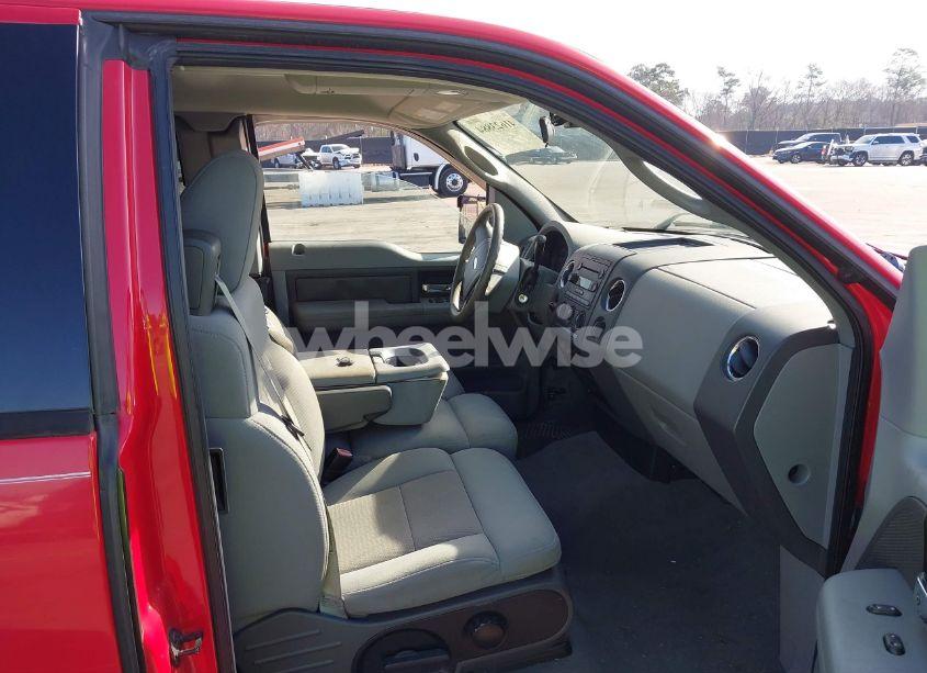 Photo 5 of 2004 Ford F-150 STX/XL/XLT (VIN 1FTRX12W64NA05061)