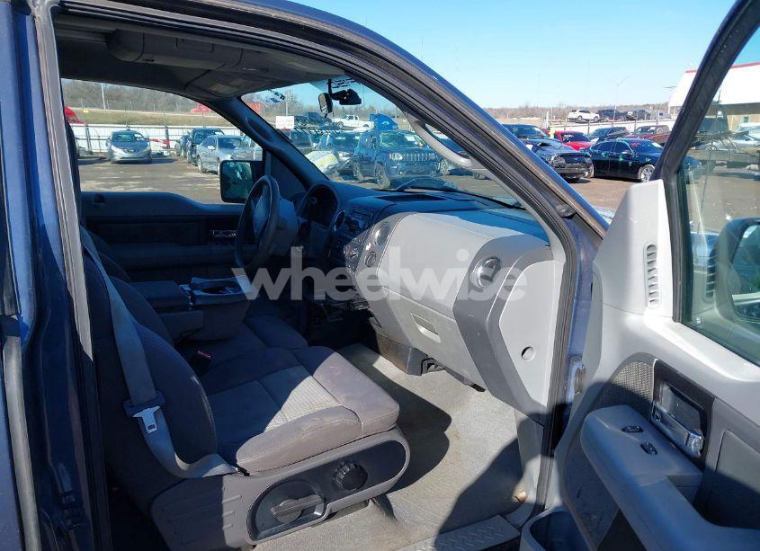 Photo 5 of 2004 Ford F-150 STX/XL/XLT (VIN 1FTRX12W64NA09403)