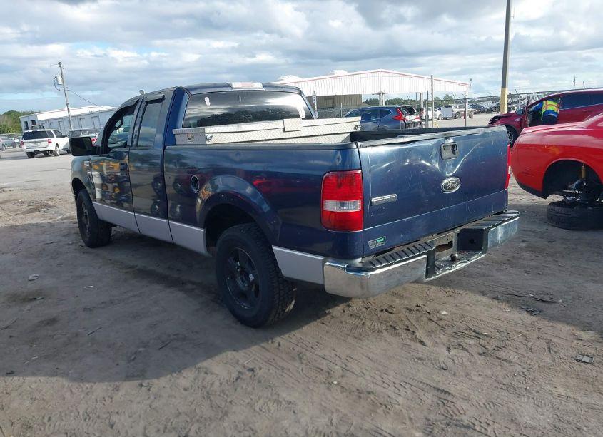 Photo 3 of 2004 Ford F-150 STX/XL/XLT (VIN 1FTRX12W64NA84330)