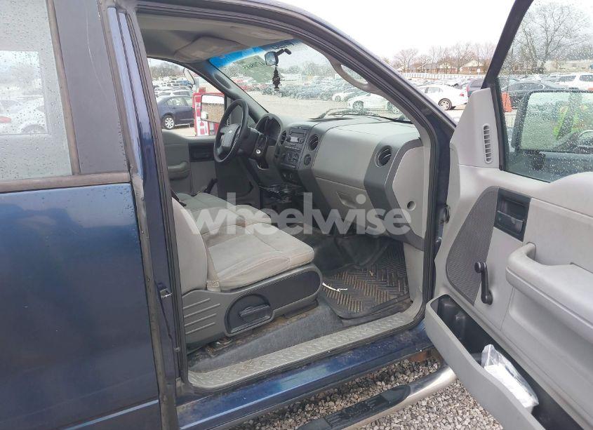 Photo 5 of 2006 Ford F-150 STX/XL/XLT (VIN 1FTRX12W66FB10292)