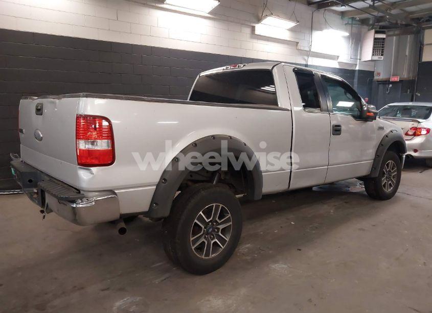 Photo 4 of 2006 Ford F-150 STX/XL/XLT (VIN 1FTRX12W66NA92933)