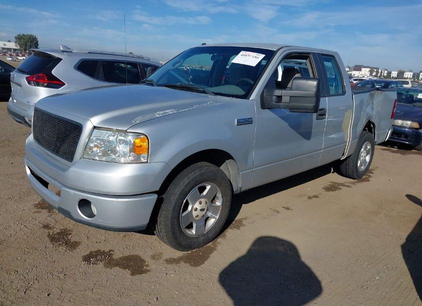 Photo 2 of 2007 Ford F-150 STX/XL/XLT (VIN 1FTRX12W67KC82282)
