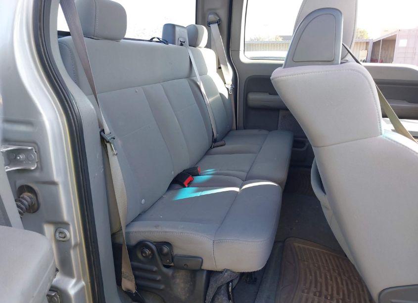 Photo 8 of 2007 Ford F-150 STX/XL/XLT (VIN 1FTRX12W67KC82282)