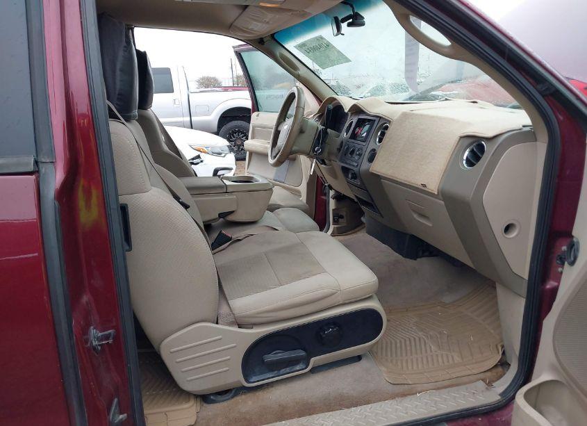 Photo 5 of 2004 Ford F-150 STX/XL/XLT (VIN 1FTRX12W74NA41826)