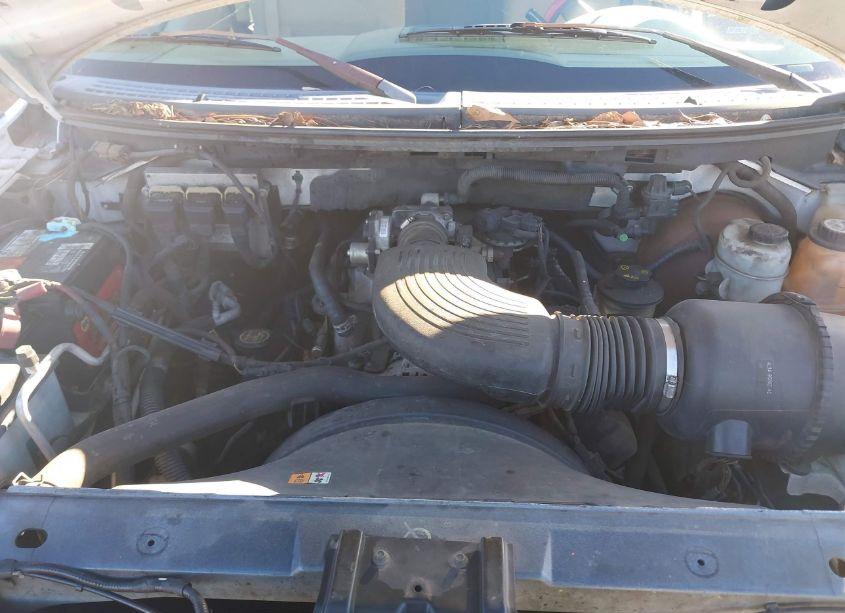 Photo 10 of 2004 Ford F-150 STX/XL/XLT (VIN 1FTRX12W74NB19523)