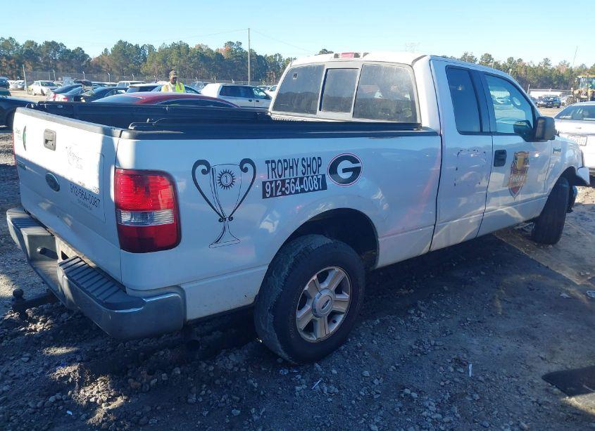 Photo 4 of 2004 Ford F-150 STX/XL/XLT (VIN 1FTRX12W74NB19523)