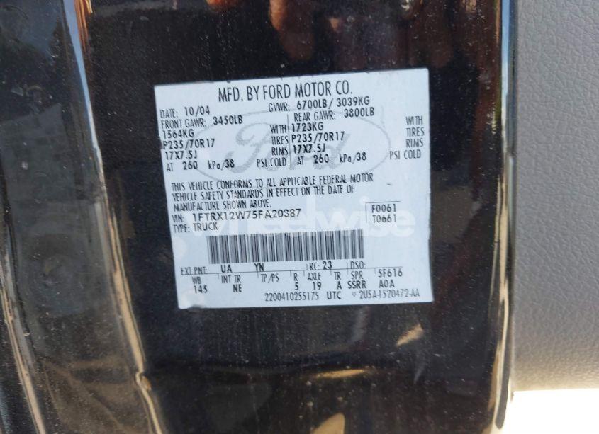 Photo 9 of 2005 Ford F-150 STX/XL/XLT (VIN 1FTRX12W75FA20387)