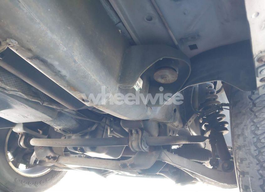 Photo 12 of 2005 Ford F-150 STX/XL/XLT (VIN 1FTRX12W75FA62378)