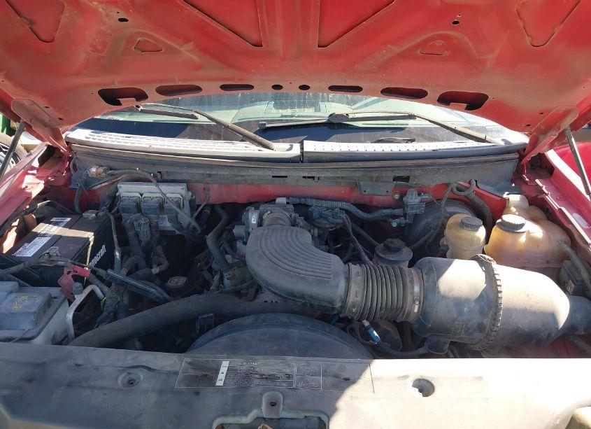 Photo 10 of 2005 Ford F-150 STX/XL/XLT (VIN 1FTRX12W75FA95560)