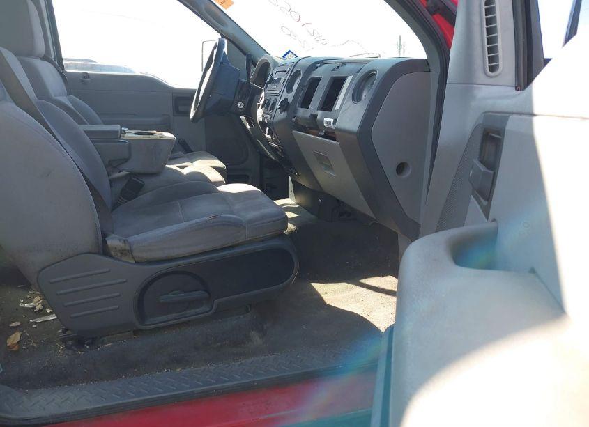 Photo 5 of 2005 Ford F-150 STX/XL/XLT (VIN 1FTRX12W75FA95560)